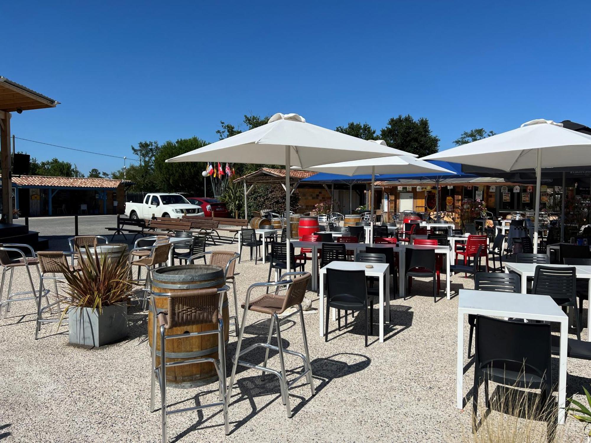Camping Les Ourmes Hourtin Exteriör bild