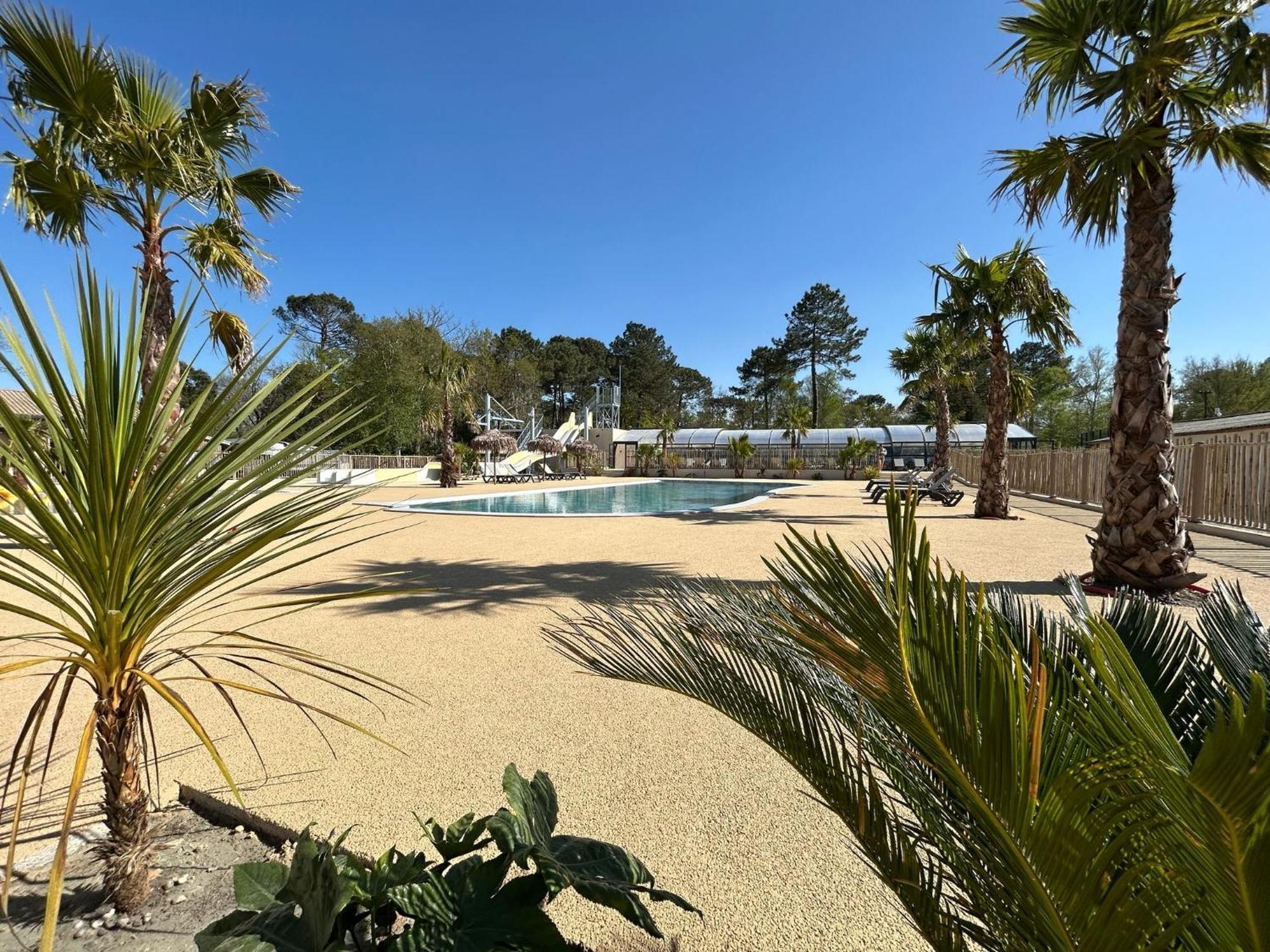 Camping Les Ourmes Hourtin Exteriör bild
